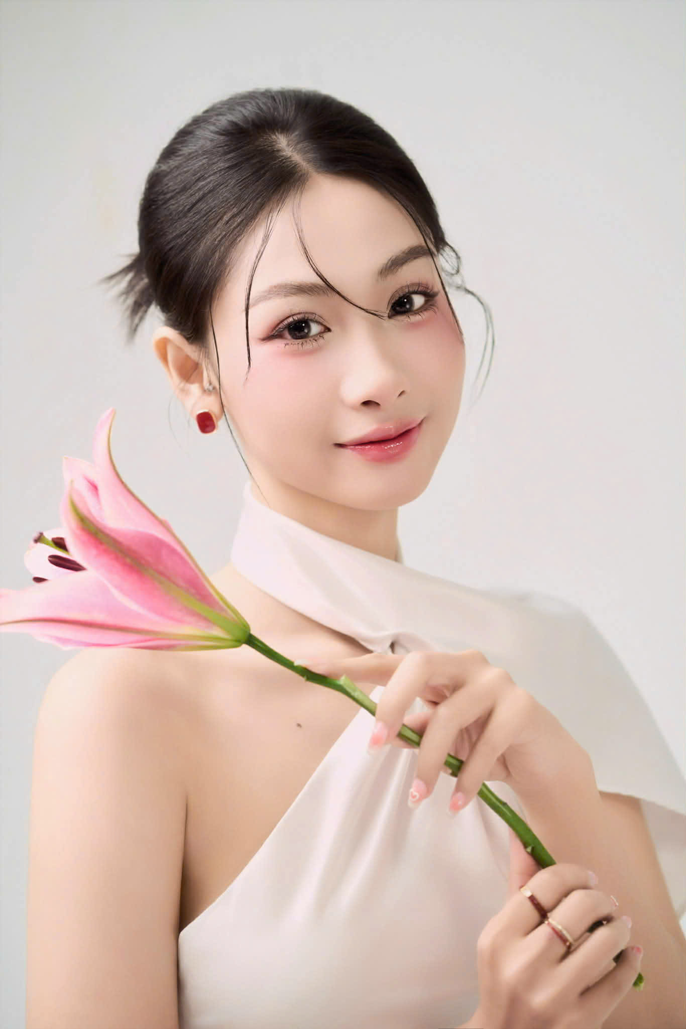 Kim Hoàn